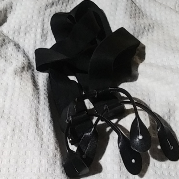 Faconnable silk tie & suspenders$63  free $5 gift - Picture 5 of 5